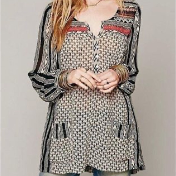 SOLD - Free People Feather In The wind Tunic - Picture 2 of 7